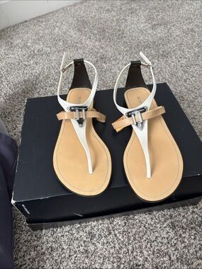 BCBG White and Tan Bow T-Strap Sandals